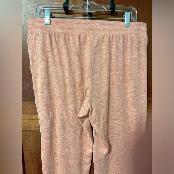 Sonoma Joggers - Picture 6 of 11